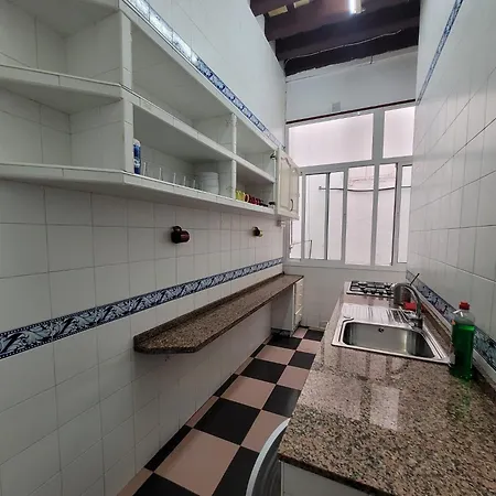 Valverde 2º Planta Apartment *