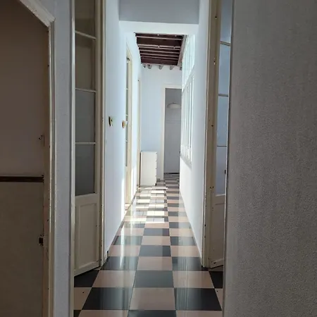 Valverde 2º Planta Apartment *